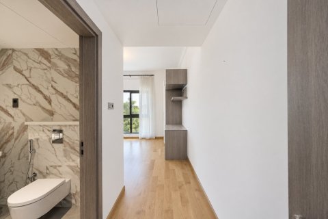 Вилла с 4 спальнями в Jumeirah Islands, ОАЭ №225570 24