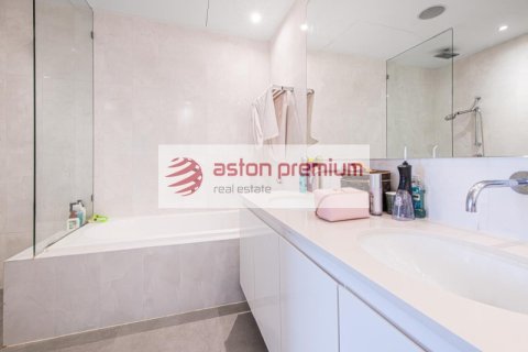 2 bedrooms Apartment in Palm Jumeirah, UAE No. 208016 24