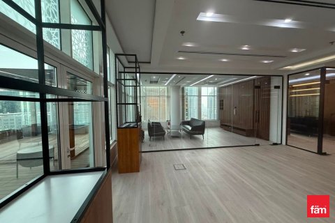 198.5m² Office in Business Bay, UAE No. 166024 3