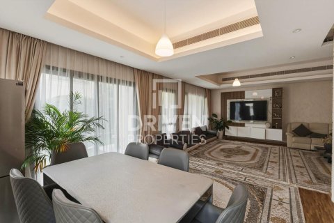 Villa de 3 chambres à Mirdif, UAE No. 202220 8