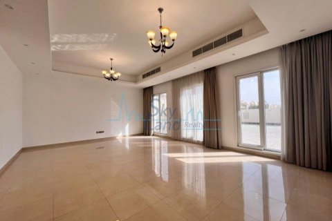 Villa de 5 dormitorios en Umm Suqeim, UAE No. 55257 6