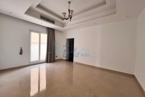 Villa de 5 dormitorios en Umm Suqeim, UAE No. 55257 14