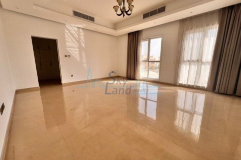 Villa de 5 dormitorios en Umm Suqeim, UAE No. 55257 13