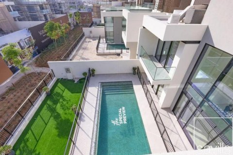 5 bedrooms Villa in Dubai, UAE No. 211027 15
