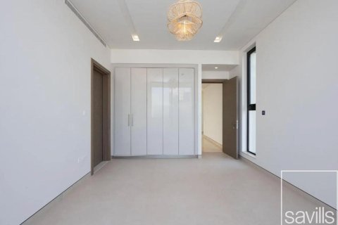 5 bedrooms Villa in Dubai, UAE No. 211027 8