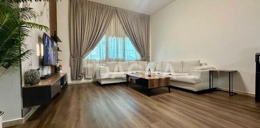 2 bedrooms Apartment in Jumeirah Village Triangle, UAE No. 168874