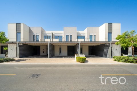 3 bedrooms Townhouse in Joy, UAE No. 220925