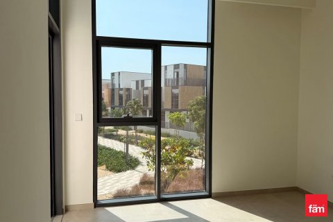 3 bedrooms Villa in Dubai, UAE No. 158175 8