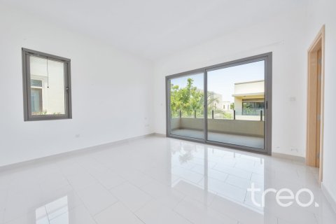 4 bedrooms Villa in Azalea, UAE No. 220798 13