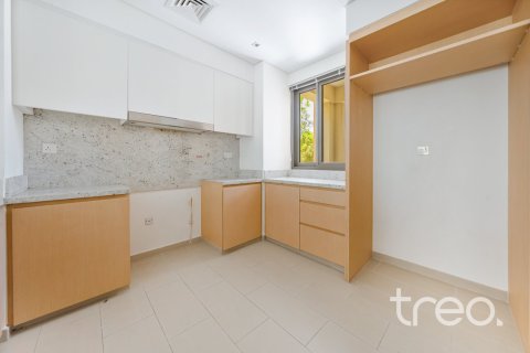 4 bedrooms Villa in Azalea, UAE No. 220798 9