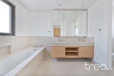 4 bedrooms Villa in Azalea, UAE No. 220798 11