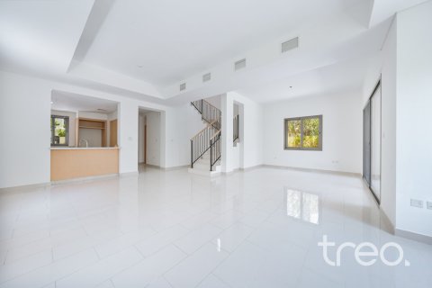 4 bedrooms Villa in Azalea, UAE No. 220798 3