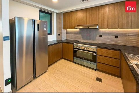 4 bedrooms Villa in Dubai, UAE No. 216259 6