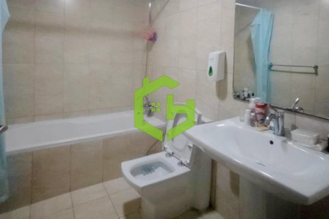 2 bedrooms Apartment in Jumeirah Village Circle, UAE No. 72631 11