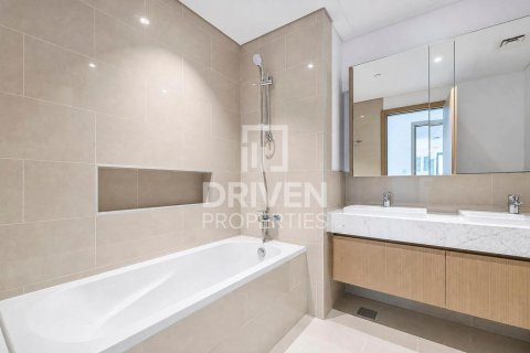 2 bedrooms Apartment in Creekside 18, UAE No. 225614 16