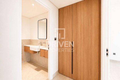 Apartment de 2 dormitorios en Jumeirah Village Triangle, UAE No. 223131 17
