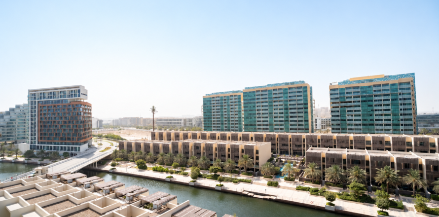 Apartment de 2 dormitorios en Al Raha Beach, UAE No. 221597