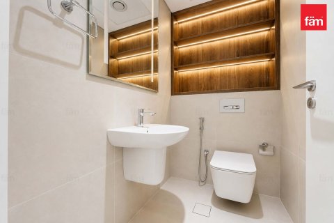 2 bedrooms Apartment in Business Bay, UAE No. 151031 15