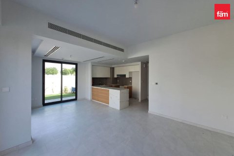 4 bedrooms Townhouse in Dubai, UAE No. 215705 7