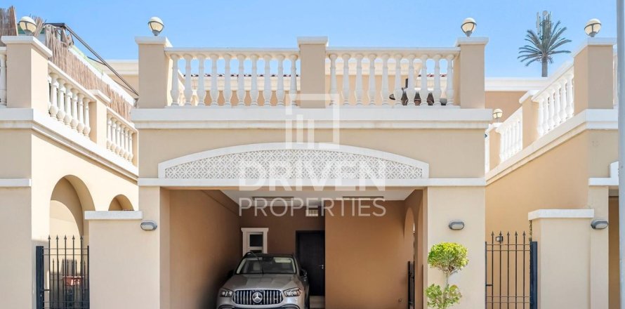 Townhouse de 3 chambres à District 12, UAE No. 215239