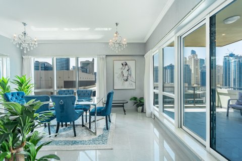 Apartment de 3 dormitorios en Dubai Marina, UAE No. 210403