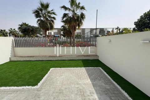 4 bedrooms Villa in District 11, UAE No. 55633 30