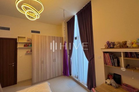 4 bedrooms Villa in District 11, UAE No. 55633 5