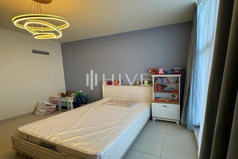 4 bedrooms Villa in District 11, UAE No. 55633 22