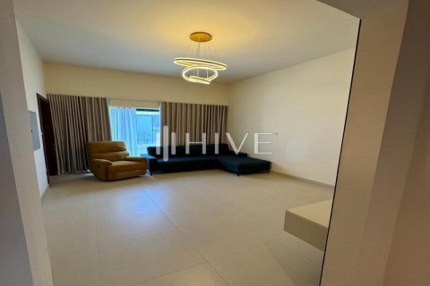 4 bedrooms Villa in District 11, UAE No. 55633 24