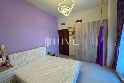 4 bedrooms Villa in District 11, UAE No. 55633 4