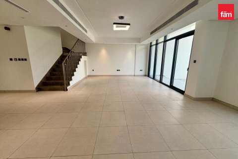 4 bedrooms Townhouse in Dubai, UAE No. 219048