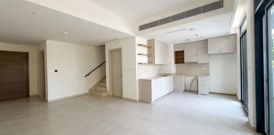 Villa de 3 dormitorios en Dubai, UAE No. 223769