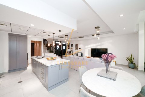 3 bedrooms Villa in Motor City, UAE No. 220206 9