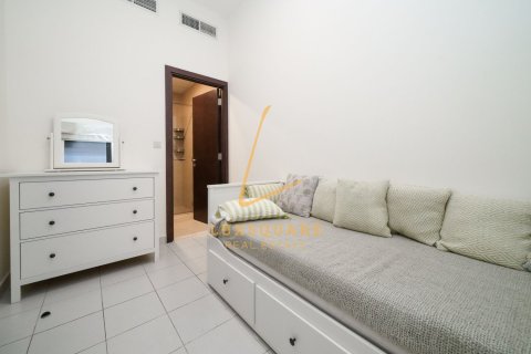 3 bedrooms Villa in Motor City, UAE No. 220206 11