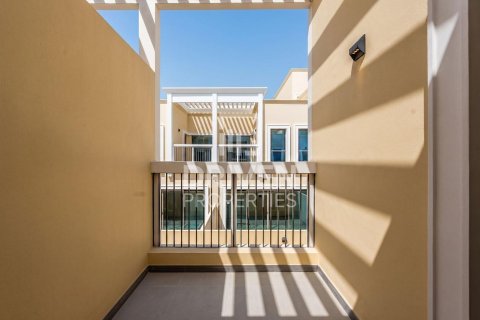 Townhouse de 4 dormitorios en Damac Lagoons, UAE No. 221383 26