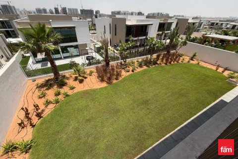 4 bedrooms Villa in Al Furjan, UAE No. 215964 11
