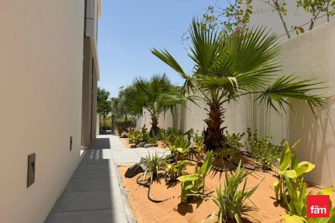 4 bedrooms Villa in Al Furjan, UAE No. 215964 8