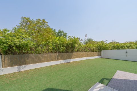 Townhouse de 4 dormitorios en Maple 3, UAE No. 215260 4