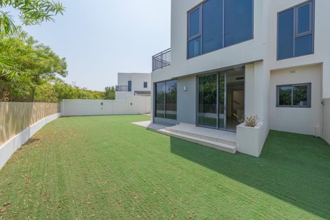 Townhouse de 4 dormitorios en Maple 3, UAE No. 215260 3