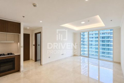 1 غرف نوم شقة في EMAAR Beachfront, الإمارات العربية المتحدة رقم 214883 3