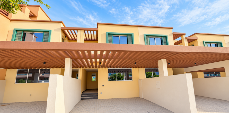 Townhouse de 4 chambres à Golf City, UAE No. 224624