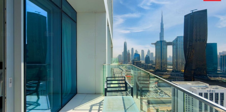Apartment de 3 dormitorios en Al Satwa, UAE No. 205421