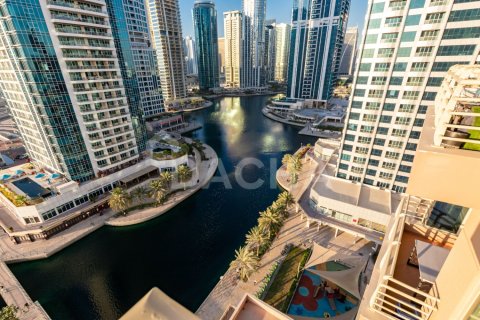 Apartment de 3 dormitorios en Icon Tower 2, UAE No. 162115 3