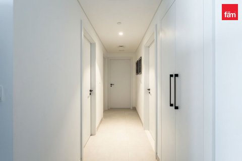 Appartement de 2 chambres à Dubai, UAE No. 219067 15
