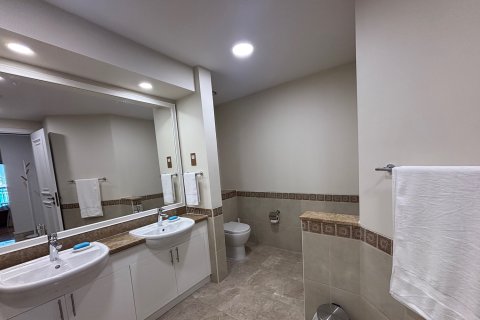 1 bedroom Apartment in The Fairmont Palm Residence South, UAE No. 213018 17