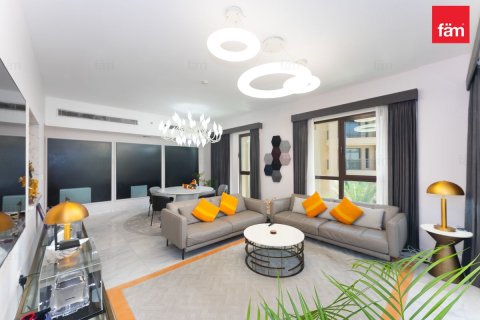 3 bedrooms Apartment in Umm Suqeim, UAE No. 208002 3