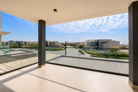 Villa de 4 dormitorios en Jebel Ali, UAE No. 208879 9