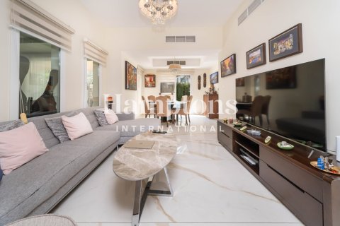 3 bedrooms Townhouse in Springs 15, UAE No. 222320 8