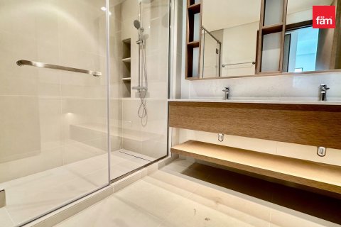 Appartement de 2 chambres à Dubai, UAE No. 222135 16