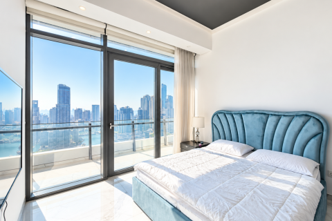 Apartment de 3 dormitorios en Dubai, UAE No. 205745 11